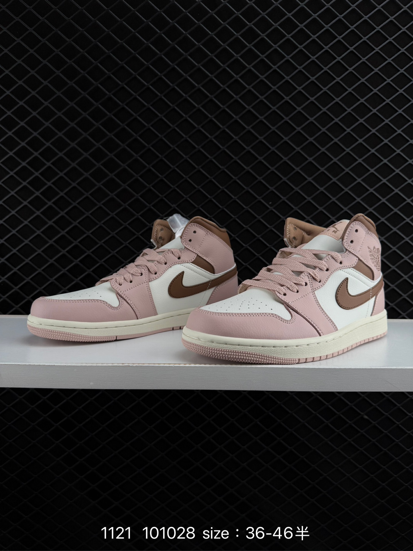 NIKE Air Jordan 1 Retro Mid”Reverse Black Toe“ TL BMXDAJ1